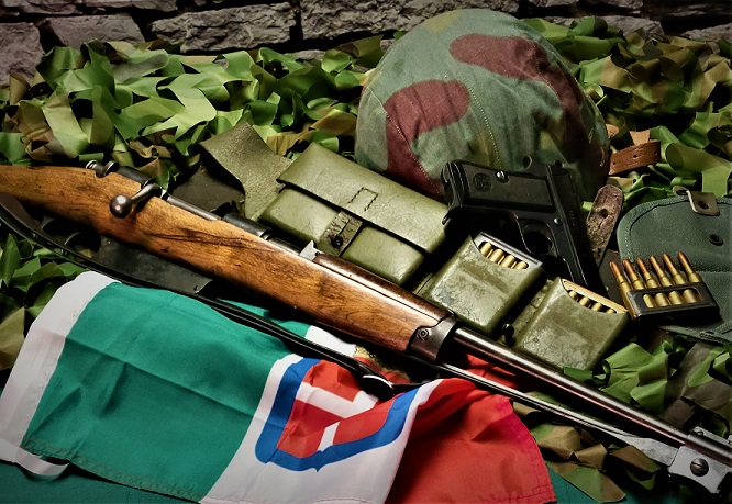 Italian arms from World War II