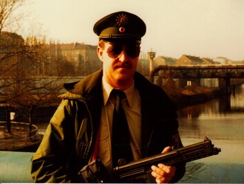 Submachine Gun