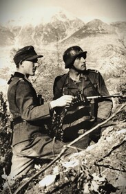 Submachine Gun